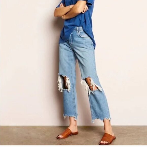 We The Free Maggie Jeans Free People 26 Vintage Indigo Raw Hem Destroyed Button - Picture 3 of 16